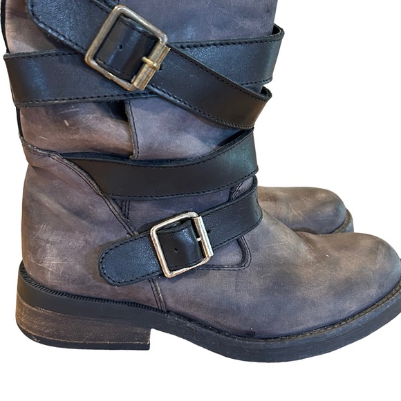 Steve Madden Bryannt Belted Dark Gray & Black Distressed Knee Boots 8 - Picture 12 of 13